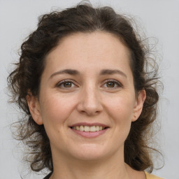 Amelia Harris